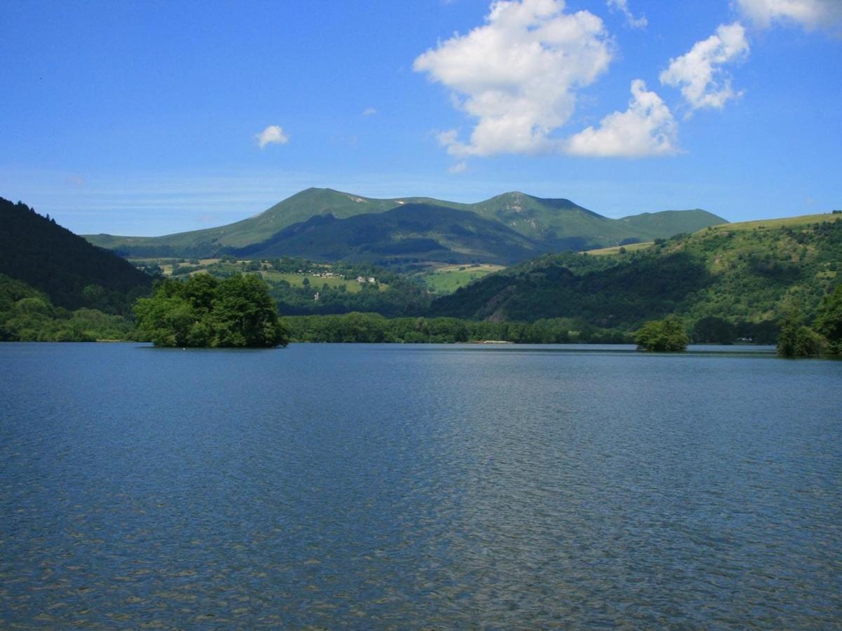 Maison De Varennes Chambon-sur-Lac Ruang foto