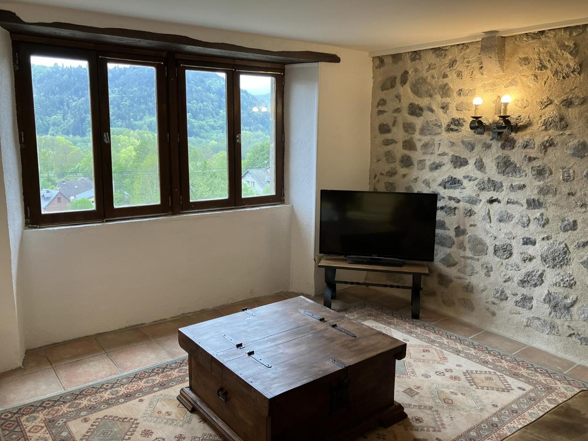 Maison De Varennes Chambon-sur-Lac Ruang foto