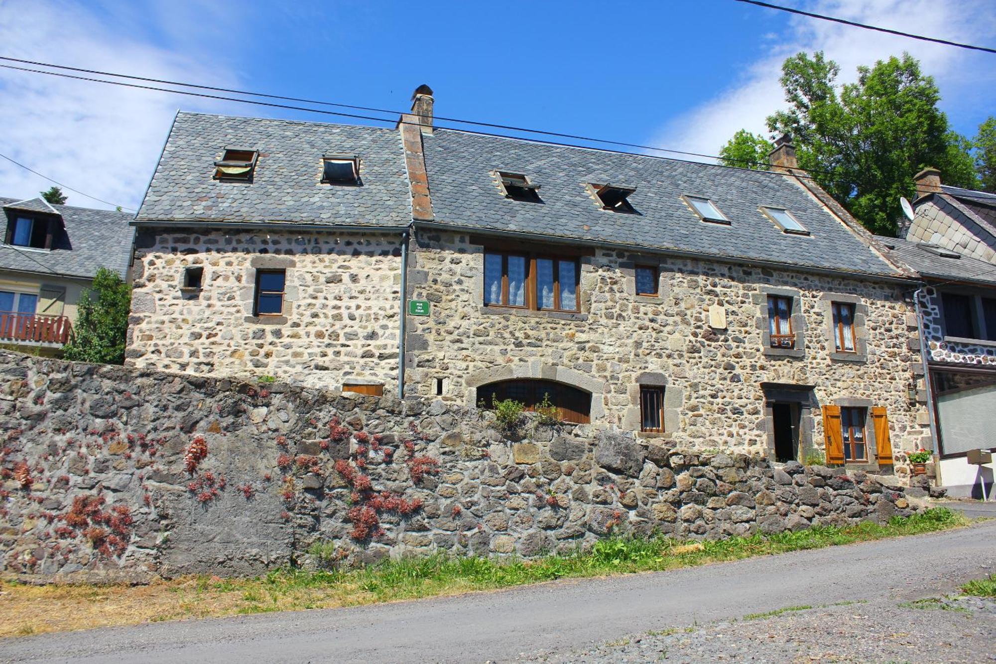 Maison De Varennes Chambon-sur-Lac Ruang foto